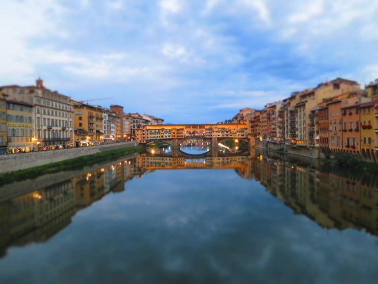 A bela Ponte Vecchio, Florença